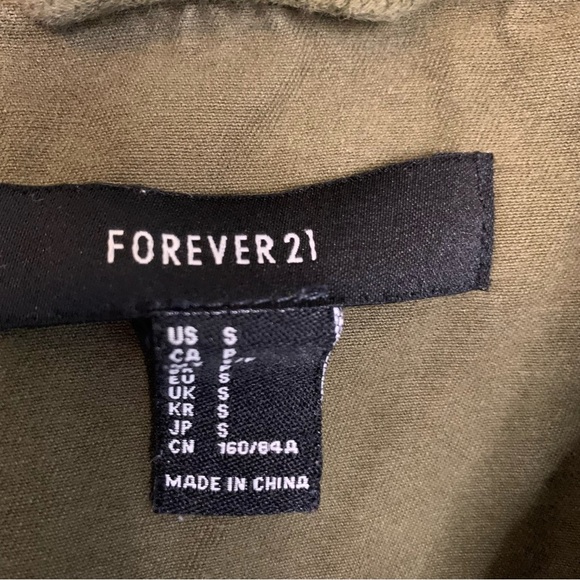 Forever 21 olive green military fatigue style jacket with cargo pockets Sz S - Picture 5 of 11